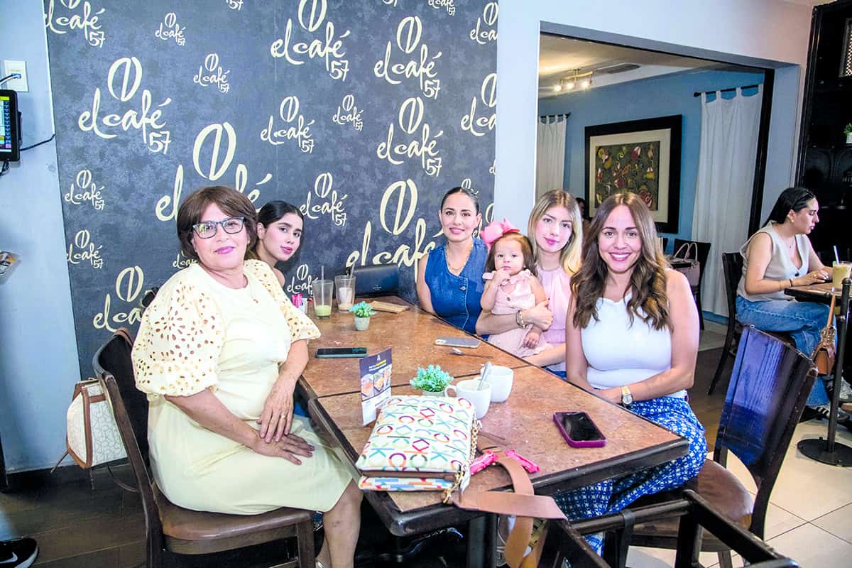 Pasando una tarde de linda compañía