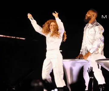 Shakira celebra el concierto 50 de su gira mundial en Hermosillo