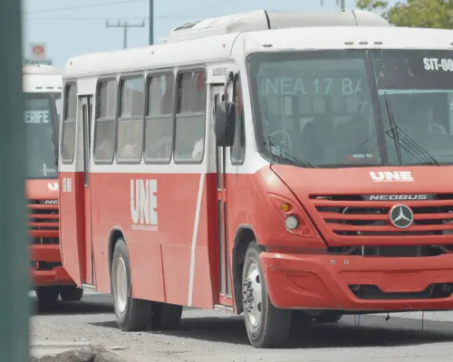 Operadores de transporte en Hermosillo se preparan para ofrecer un servicio más seguro