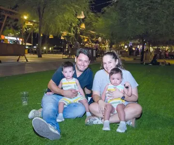 Disfrutando una cita nocturna
