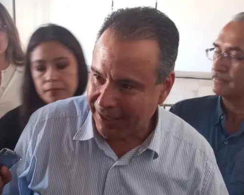 Alcalde de Hermosillo resalta ahorros por uso de vehículos eléctricos