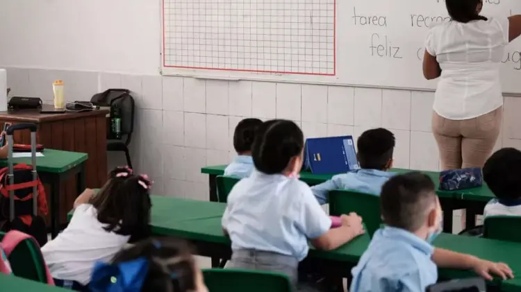 Capacitan a maestros en Sonora para garantizar inclusión escolar