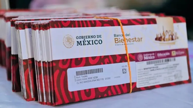 Beca Rita Cetina dará 1,900 pesos bimestrales. (Foto: Especial / EXPRESO)