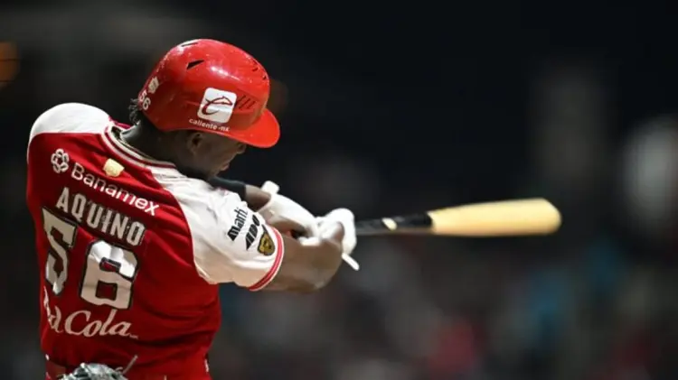 Niño en terapia intensiva tras pelotazo en juego de Diablos Rojos