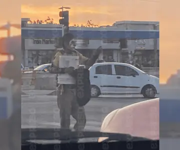 Precariedad en México representada por jóvenes en redes sociales y realidad