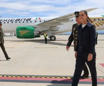 Sheinbaum celebra llegada al AIFA de tercer avión para Mexicana