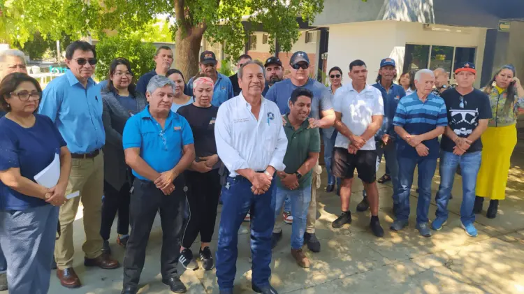 Maestros sindicalizados del Cobach Sonora. (Foto: Especial/EXPRESO)