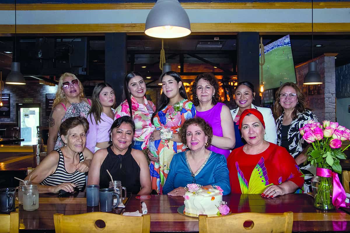 Celebran la espera de Emma