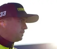 Frankie Muniz sufre accidente  y se pierde carreras de Nascar