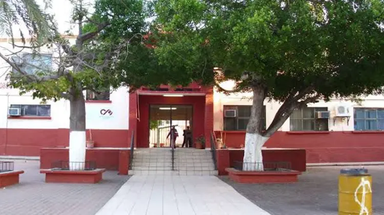 Escuelas Loreto Encinas y Luis G. Dávila en riesgo de demolición. (Foto: Especial / EXPRESO)