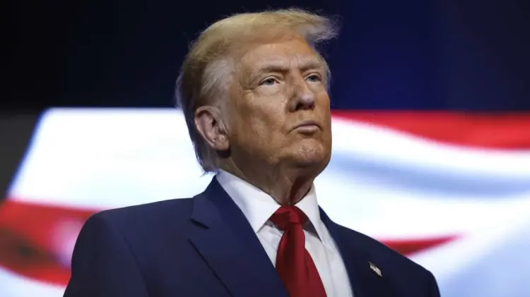 Donald Trump dice que Sheinbaum “tiene miedo”. (Foto: Especial / EXPRESO)