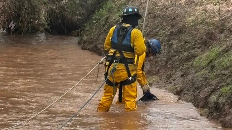 Localizan a un hombre sin vida en el río Matape de Empalme. (Foto: Especial / EXPRESO)