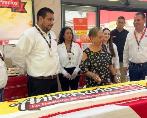 Arrancan festejos por el 71 aniversario de Casa Ley