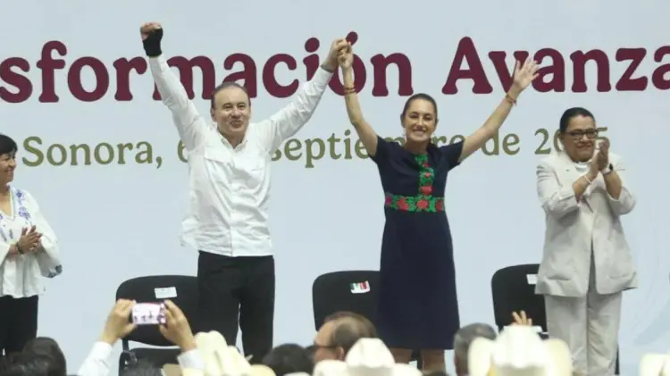 El gobernador Alfonso Durazo, reconoció el trabajo de la Presidenta. (Foto: Jesús Ballesteros/EXPRESO)
