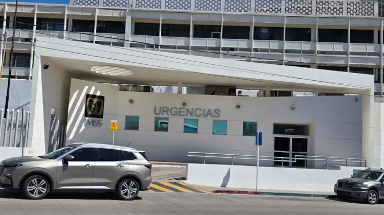 IMSS Guaymas reabrió servicios tras incendio. (Foto: Especial / EXPRESO)