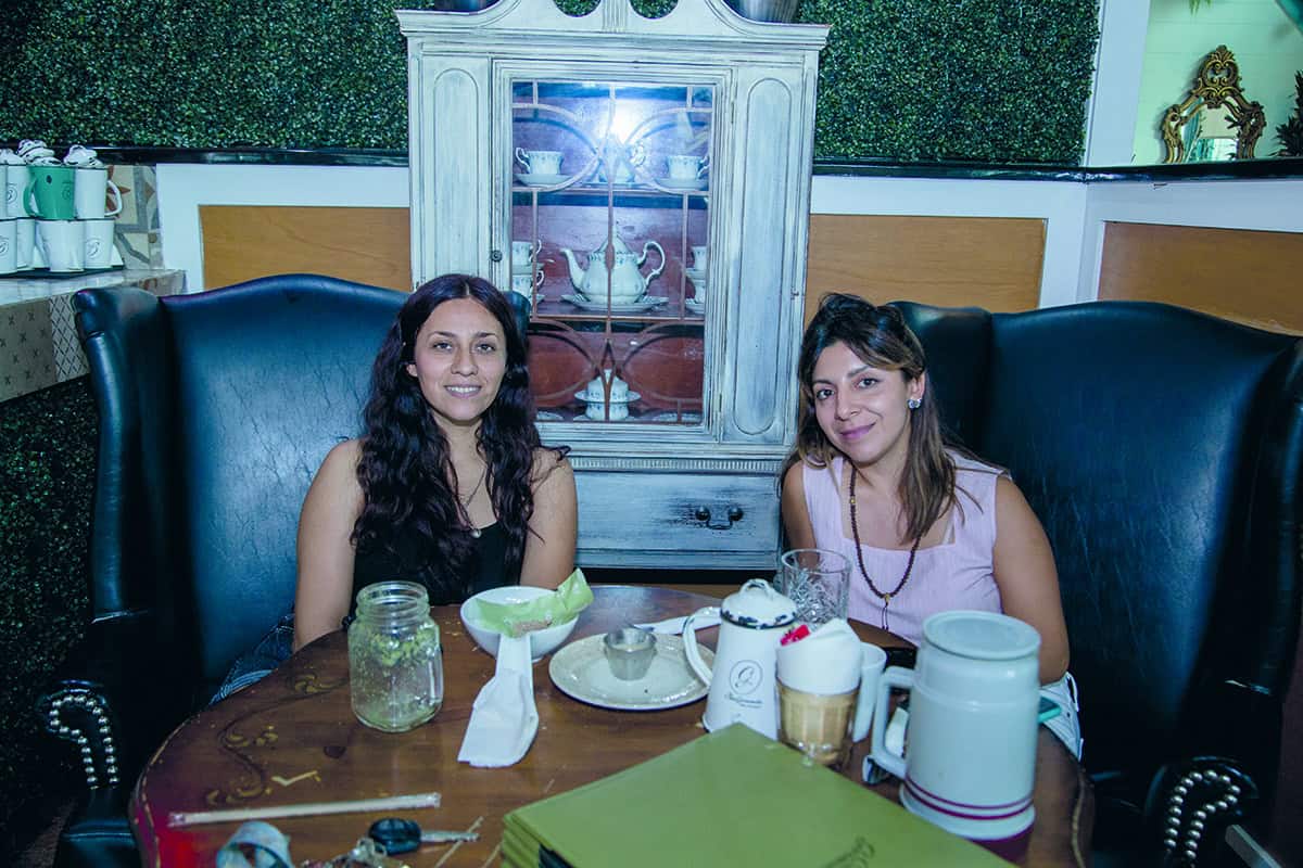 Conviven en ambiente acogedor en Casa Garmendia