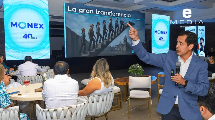 Como invitado especial participó el periodista Rodrigo Pacheco. (Foto: Cristian Ruiz/EXPRESO)