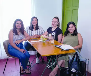 Viven la plenitud de la convivencia en Onza Restaurante