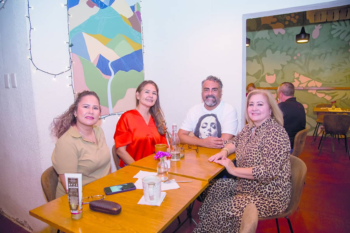 Viven la plenitud de la convivencia en Onza Restaurante