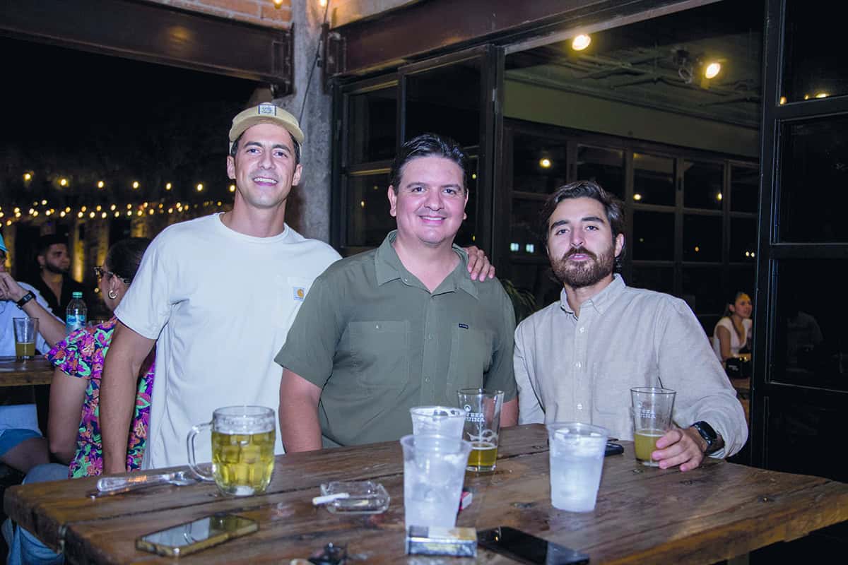 Conviven bajo las estrellas en Parque la Ruina