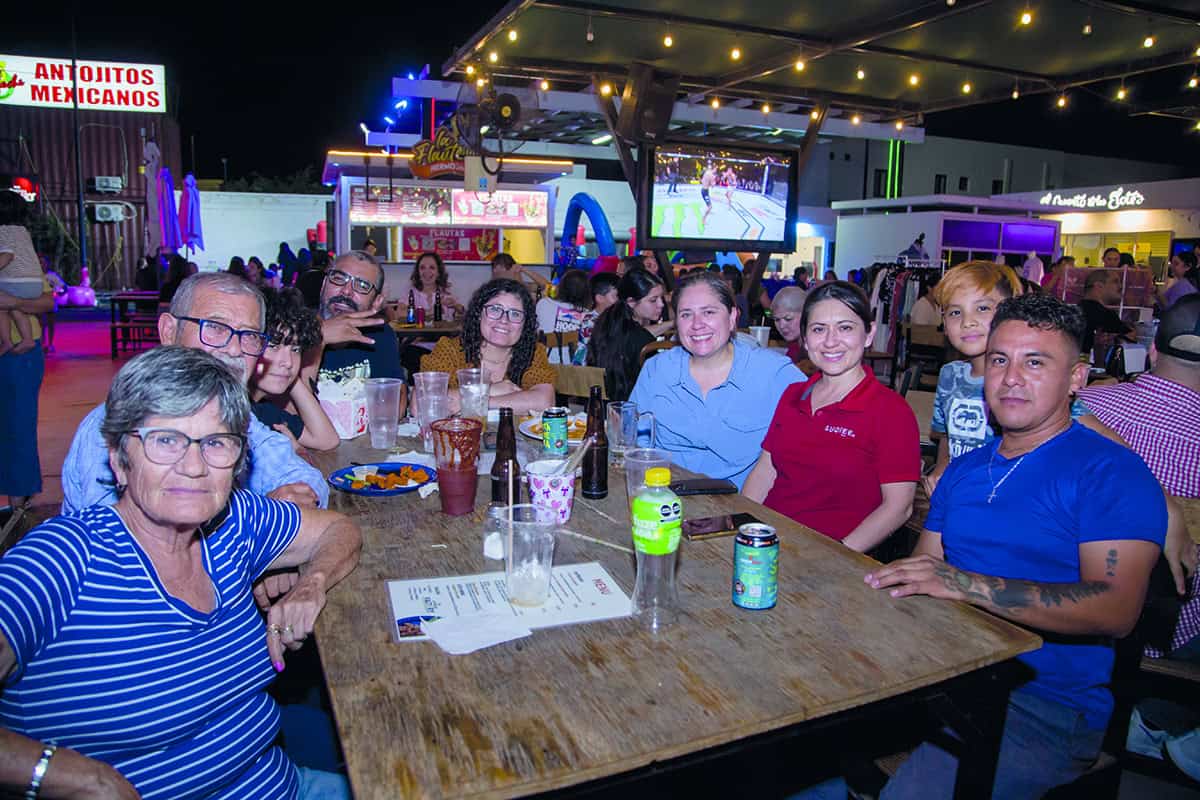 Conectan corazones y sonrisas especiales  en Gastropark & Terraza