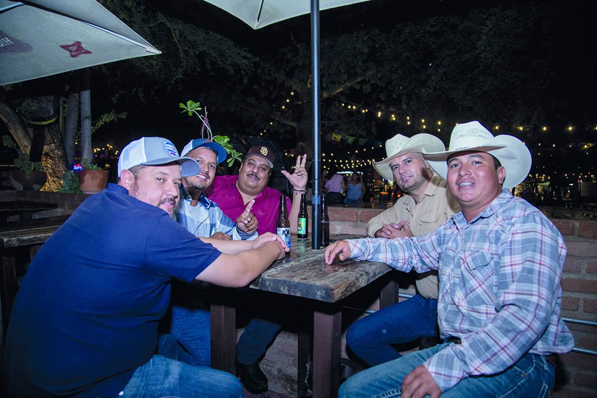 Viven una noche inolvidable en Parque la Ruina