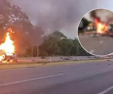 Suman 16 muertos por trágico choque en carretera de Mérida-Campeche