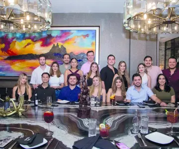 Disfrutan la unión familiar en Mochomos Fusión Sonorense