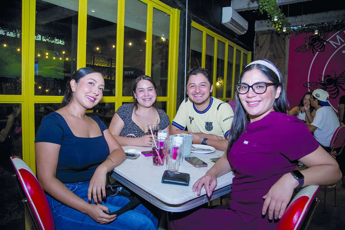 Refuerzan los lazos en un día inolvidable en Mercado H69