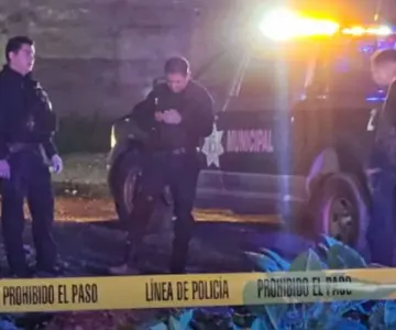 Hallan a mujer muerta en Zapopan; llevaba cinco días en lote baldío