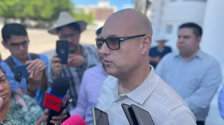 Carlos Alberto Flores, comisario de la AMIC. (Foto: Fátima Parra / EXPRESO)