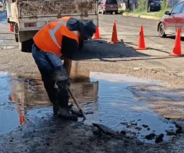 Suspenden servicio de agua por fuga al poniente de Hermosillo