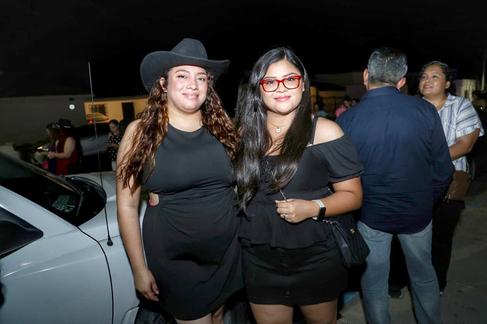 Ha*Ash canta con el alma en su presentación