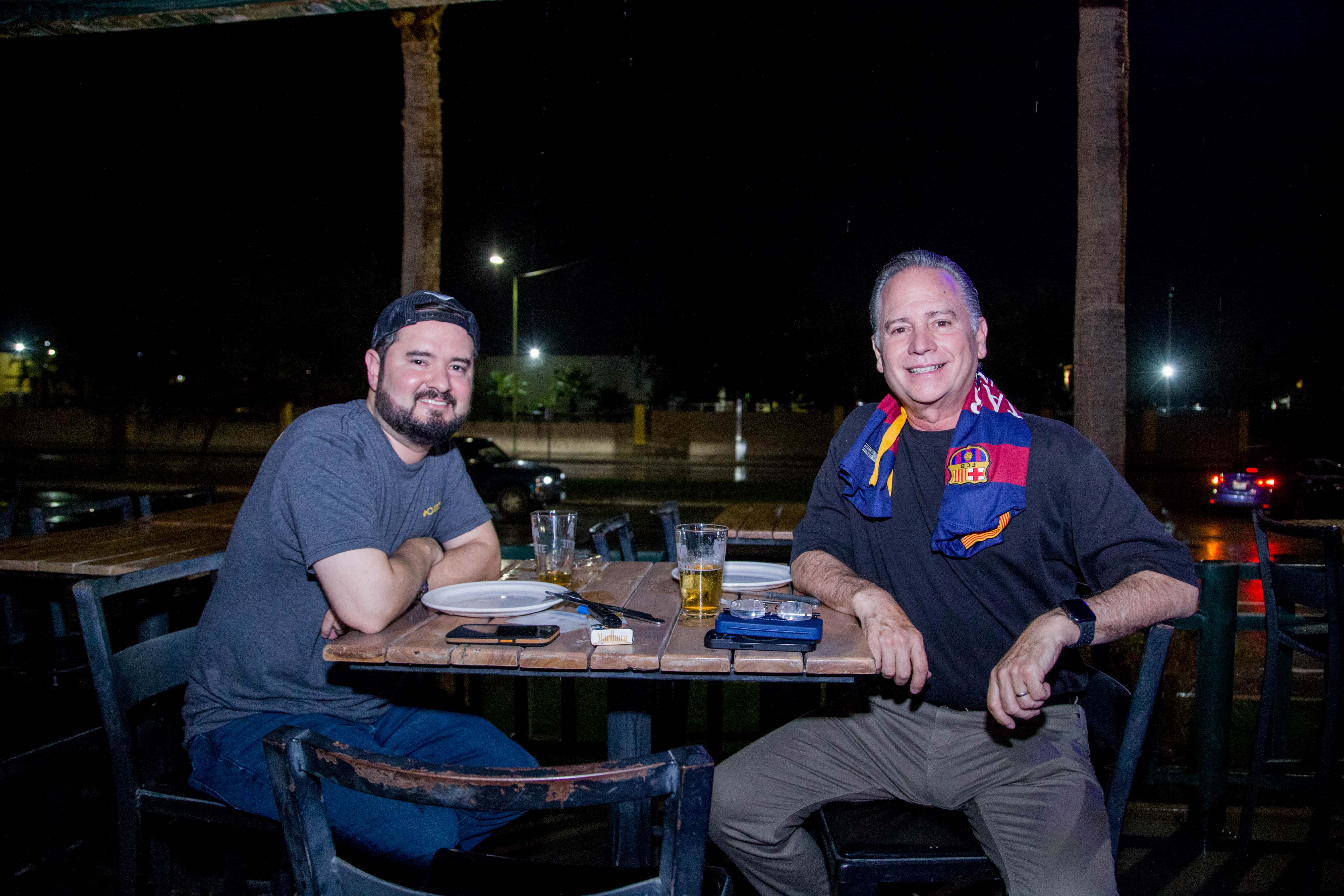 Disfrutan de su compañía en Ballpark Hermosillo