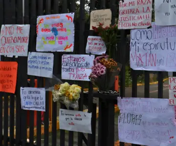 Dan último adiós en Iztapalapa a alumno asesinado en el CCH Sur