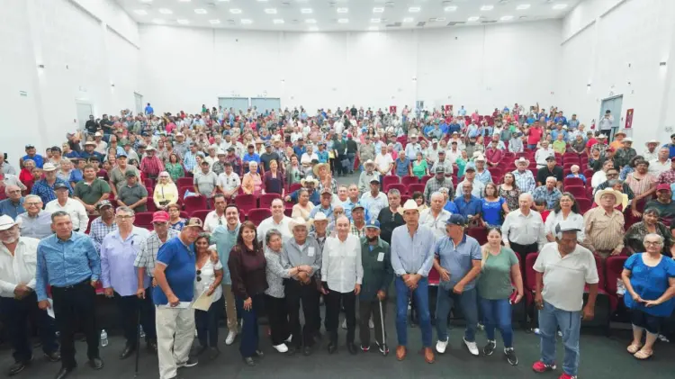 Más de 600 pensionados municipales recibirán un respaldo económico por 14 mil 670 pesos. (Cortesía)