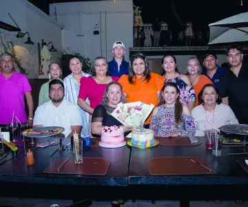 Cenan en una reunión llena de armonía en Casona Obregón 55