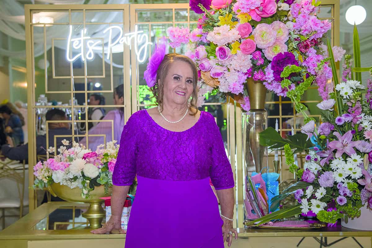 Irma Moreno celebra sus 70 primaveras