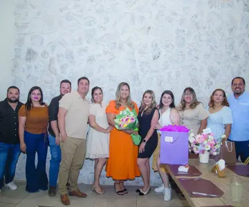 Llenan el lugar de cumpleañeros en Casona Obregón 55