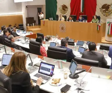 Aprueba Congreso de Sonora renuncia de titular del OIC