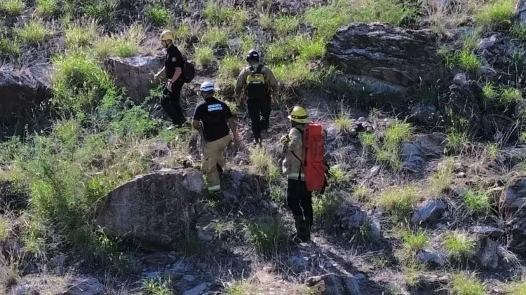 Operativo en Cerro de la Cementera tras hallazgo. (Foto: Jesús Ballesteros / EXPRESO)