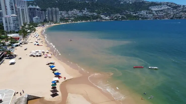 Reforma de acceso gratuito a playas aprobada por la mayoría. (Foto: Agencia Reforma / EXPRESO)