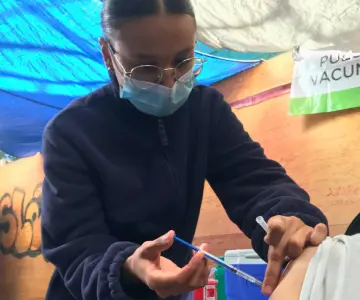 Vacunas gratuitas contra influenza y Covid-19 estarán disponibles en Sonora