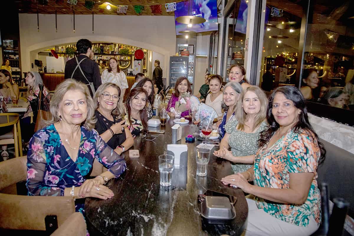 En Gastronora regalan sonrisas a la cámara