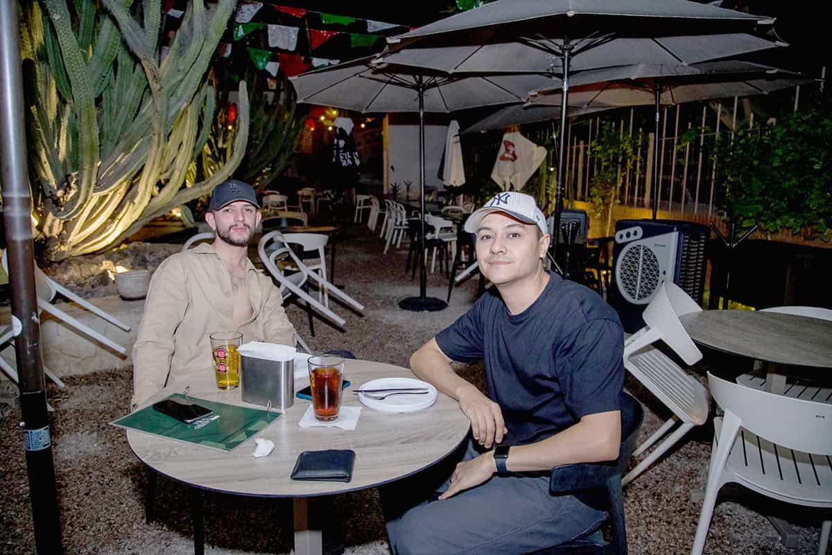 En Gastronora regalan sonrisas a la cámara
