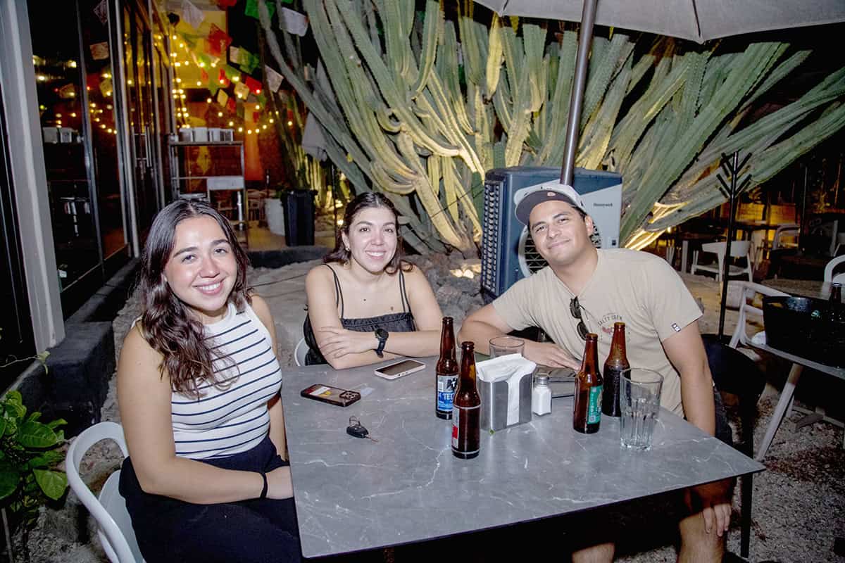 En Gastronora regalan sonrisas a la cámara