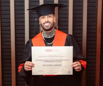 ¡Nicky Jam ya es doctor!