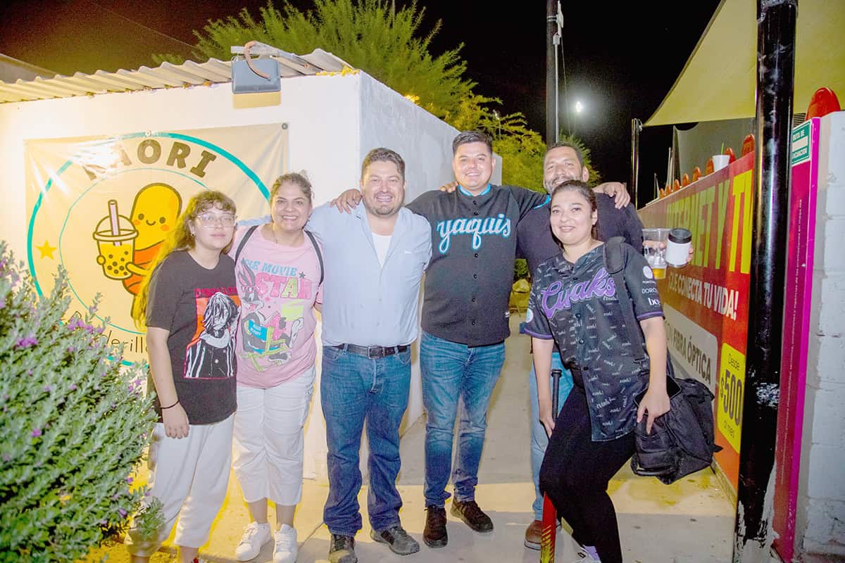 Disfrutan una noche juntos en Fairplay Club