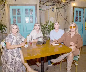 En Mona Café disfrutan de un encuentro en perfecta sintonía