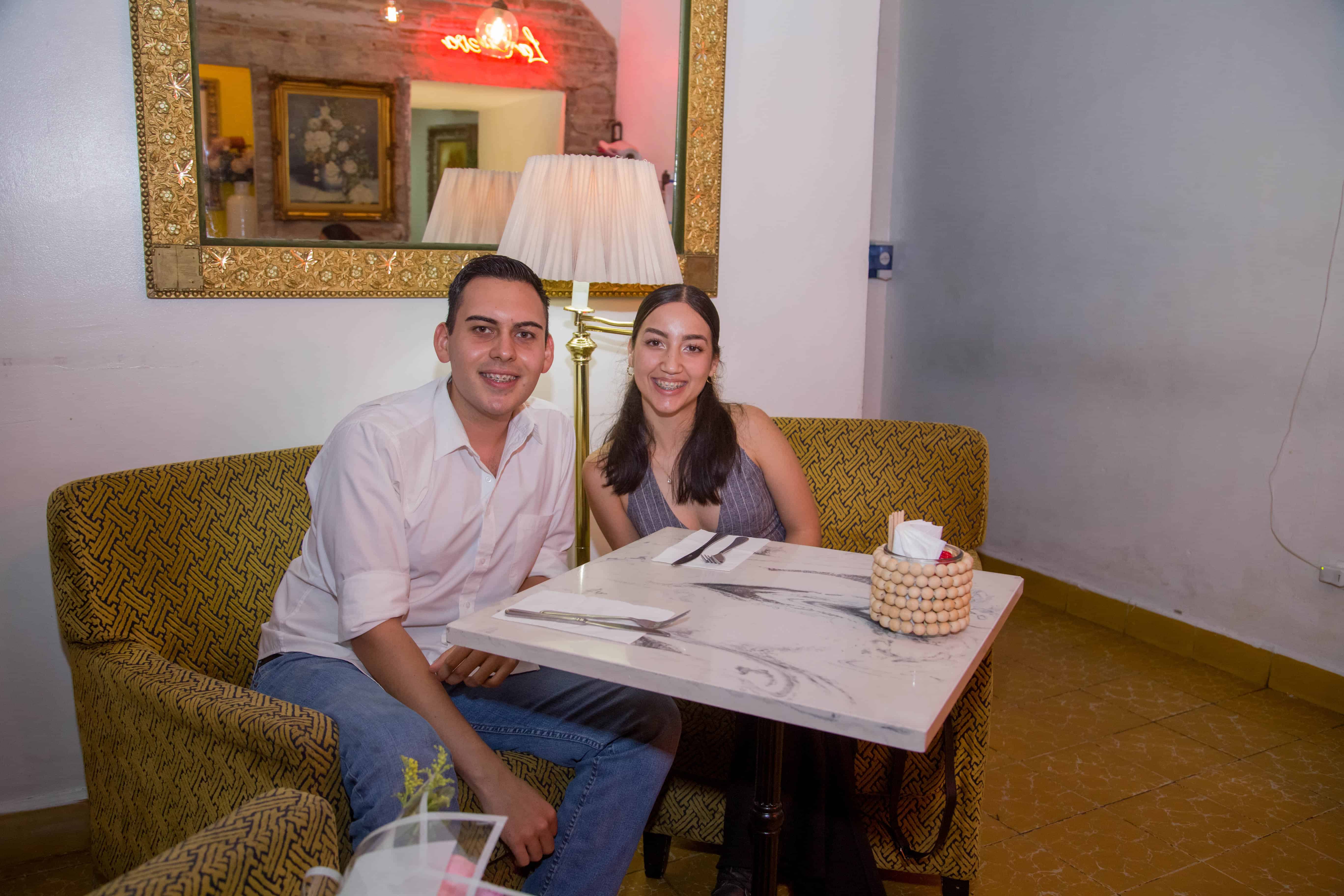 Relajan la tarde con buena compañía en Casa Garmendia Café y Churrería